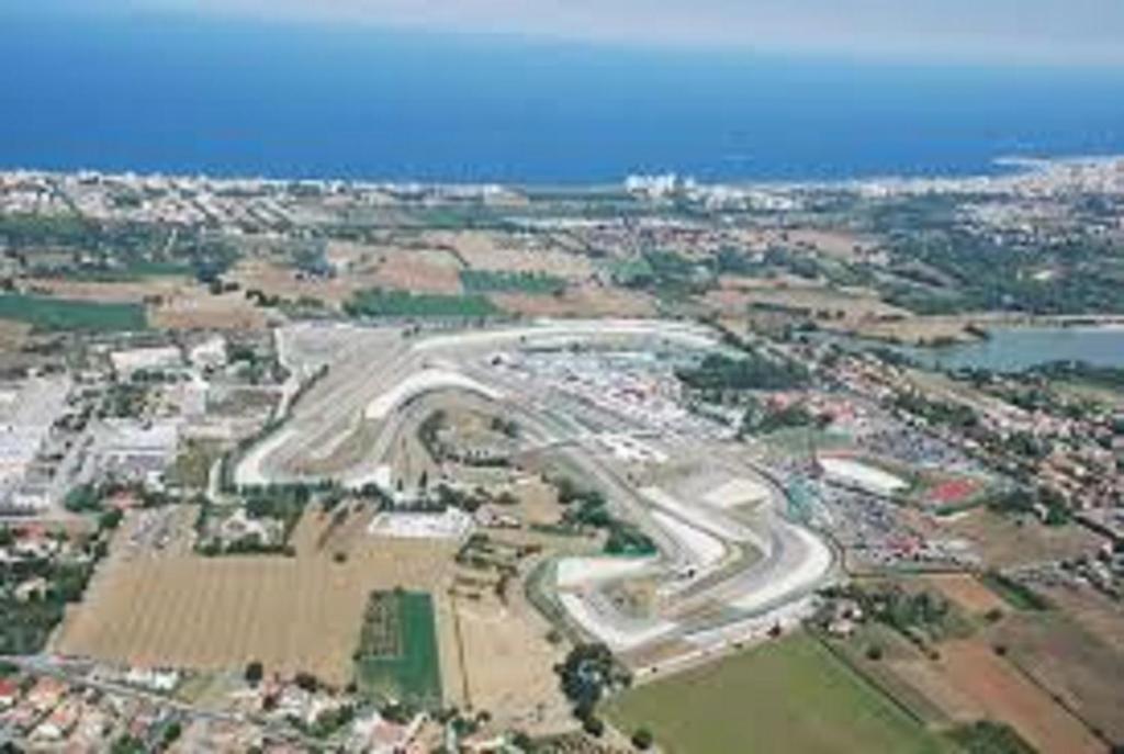 Hotel Arno Misano Adriatico Eksteriør bilde
