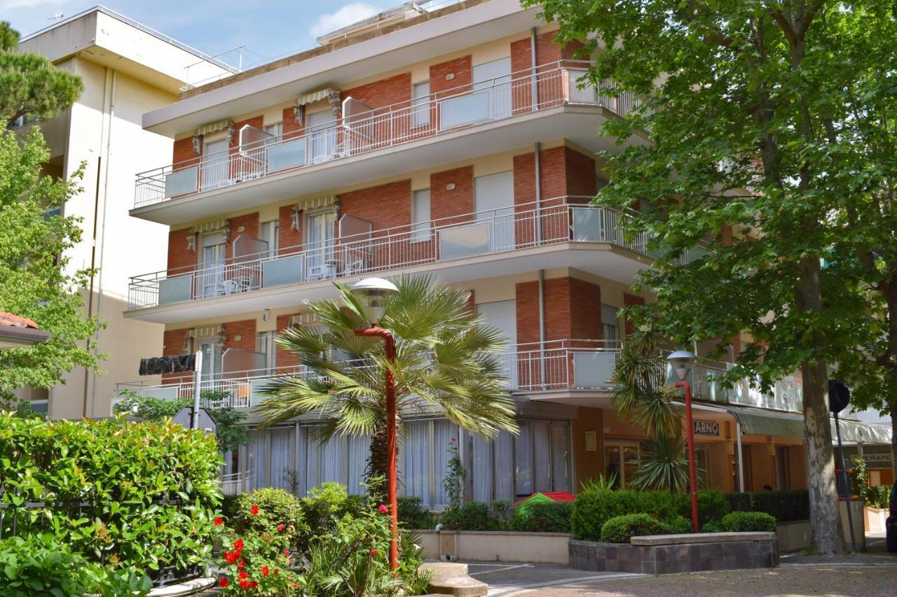 Hotel Arno Misano Adriatico Eksteriør bilde